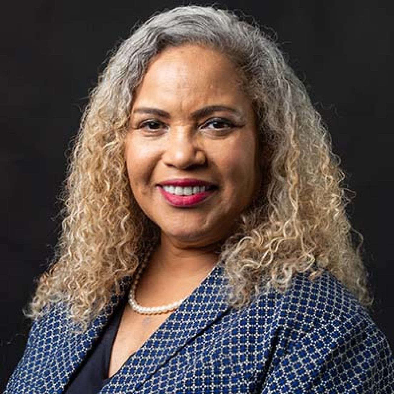 Dr. Claudia Richardson headshot