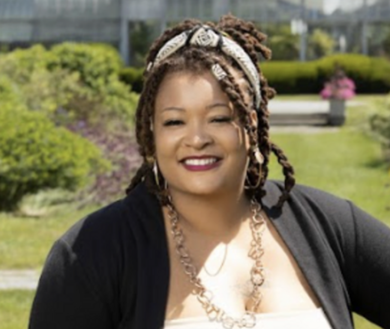 Aisha Wells headshot