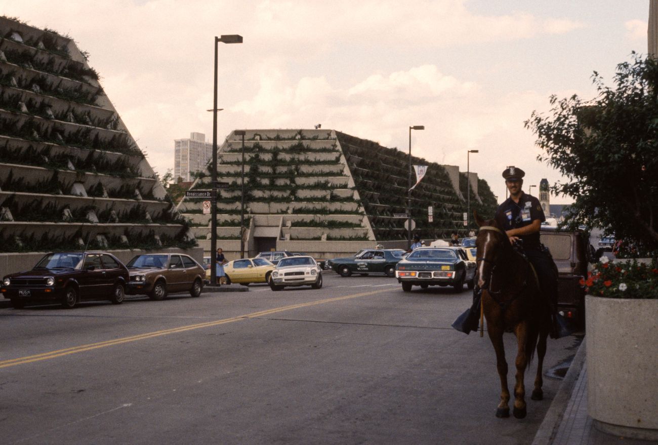 A historical photo of a mounted police officer in Detroit, Michigan