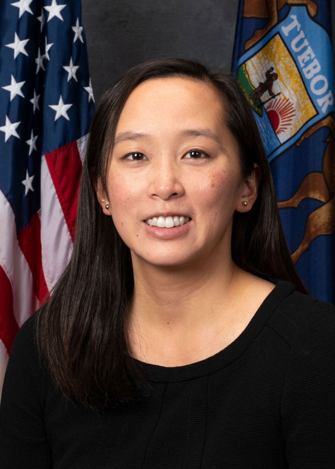 Sen. Stephanie Chang headshot.